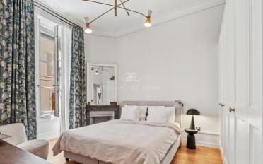 Apartment 8 rooms - image - 8