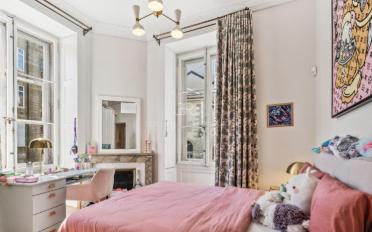 Apartment 8 rooms - image - 9