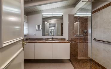 Einfamilienhaus 10 Zimmer - image - 12