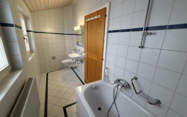 Apartment 7 rooms - image - 11