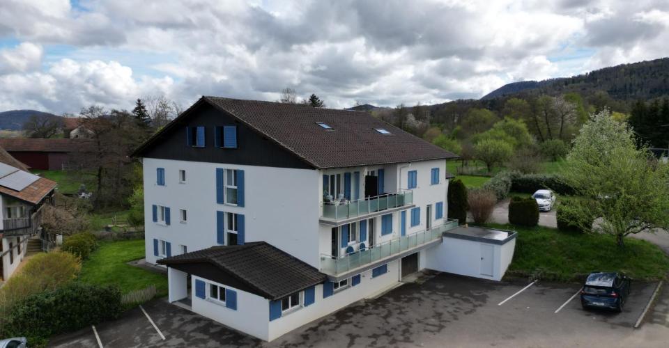 À vendre   Immeuble de rendement à Courgenay (Moulin de la Terre 5)