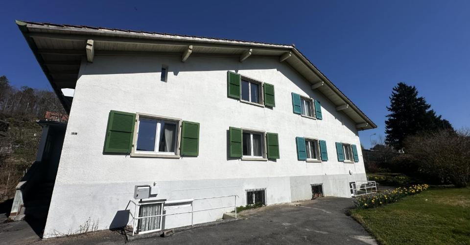 Grande maison familiale au calme à Fontenais