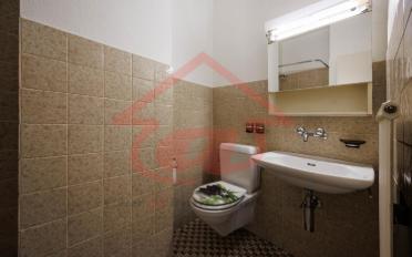 Shop 1 room - image - 13