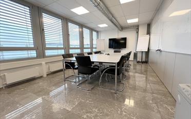 Office - image - 8
