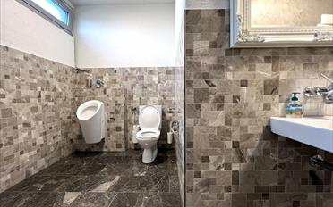 Office - image - 9