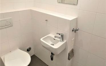 Apartment 4 rooms - image - 8