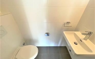 Apartment 4 rooms - image - 8