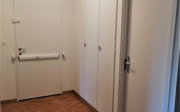 Apartment 4 rooms - image - 3