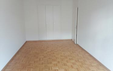 Apartment 4 rooms - image - 11