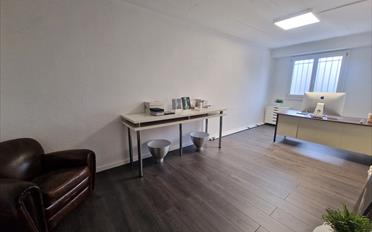 Büro 3.5 Zimmer - image - 3