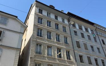 Bureau - image - 1