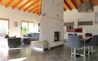 Villa 6.5 pièces - image - 6