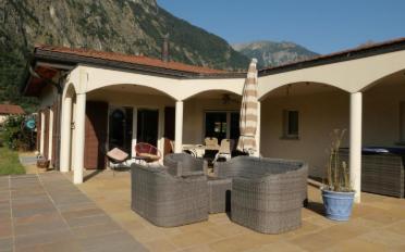 Villa 6.5 pièces - image - 2