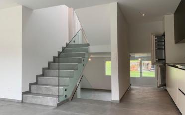 Reihenfamilienhaus 5.5 Zimmer - image - 3