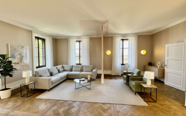 Apartment 6 rooms - image - 1