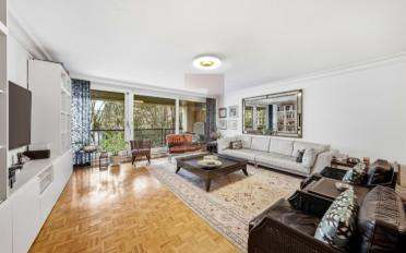 Apartment 8 rooms - image - 1