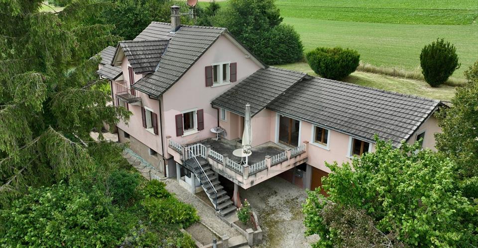 Villa avec jardin de rêve à Montignez