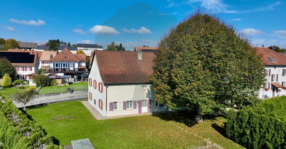 Maison de caractère avec grange aménageable à Alle