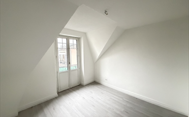 Apartment 4 rooms - image - 5