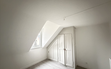 Apartment 4 rooms - image - 7