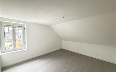 Apartment 4 rooms - image - 6