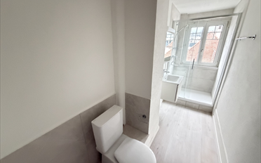 Apartment 4 rooms - image - 9