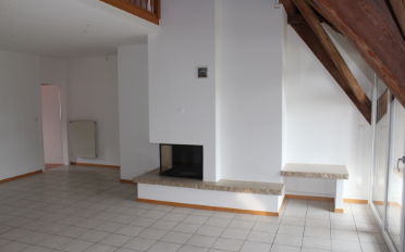 Apartment 5 rooms - image - 2