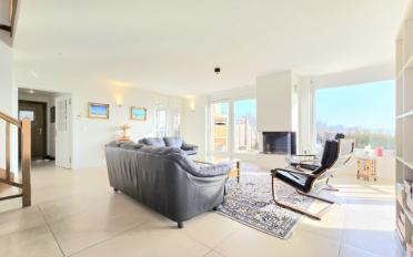 Einfamilienhaus 7.5 Zimmer - image - 4