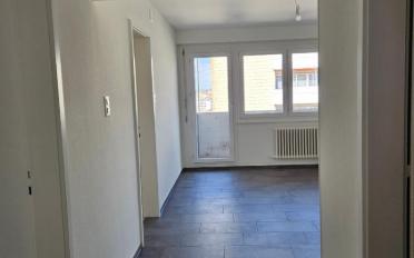 Apartment 4 rooms - image - 3