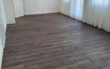 Office - image - 2