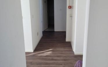 Office - image - 4