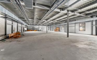 Commercial - image - 4