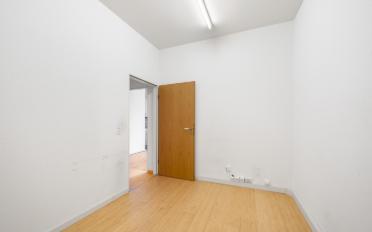 Bureau - image - 9