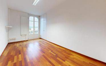 Office - image - 6