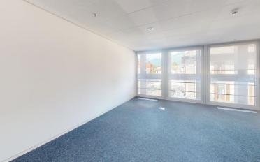 Office - image - 8