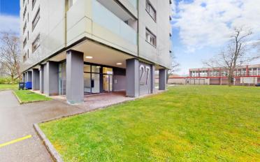Apartment 4 rooms - image - 2