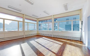 Commercial - image - 4