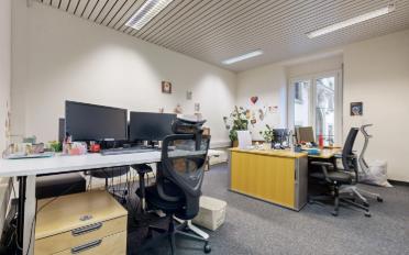 Office - image - 5