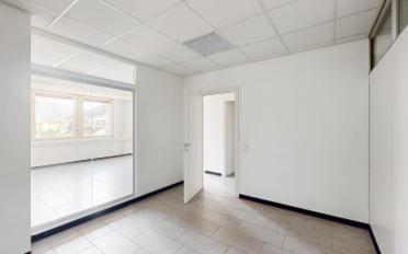 Bureau - image - 3