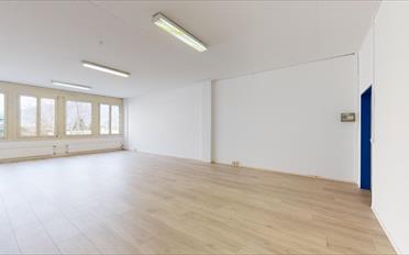 Office - image - 4
