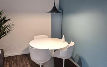 Office - image - 4