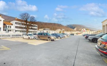 Office - image - 6