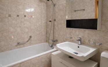 Apartment 4.5 rooms - image - 10
