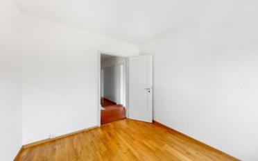 Apartment 5 rooms - image - 7