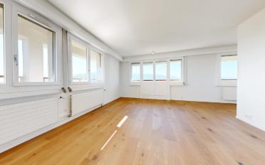 Apartment 4 rooms - image - 3