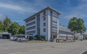 offener Parkplatz - image - 1