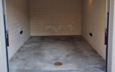 Single garage - image - 2