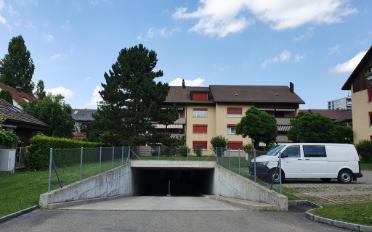 Moto Hallenplatz - image - 1