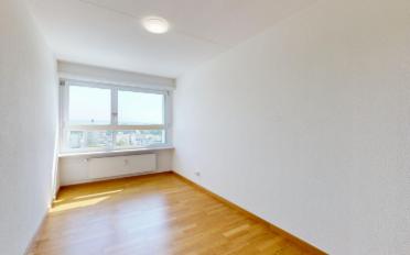 Apartment 4 rooms - image - 6