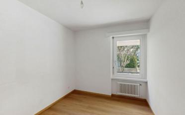 Apartment 4 rooms - image - 8
